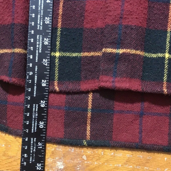 Gap Men's Sz Medium RedMulti Color Plaid Button Up - Picture 8 of 8